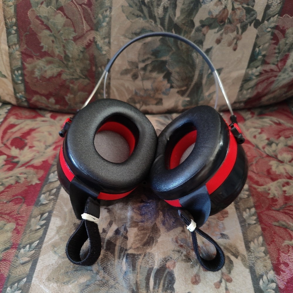 3m Peltor Optime 105 BehindTheHead Earmuffs, Gem